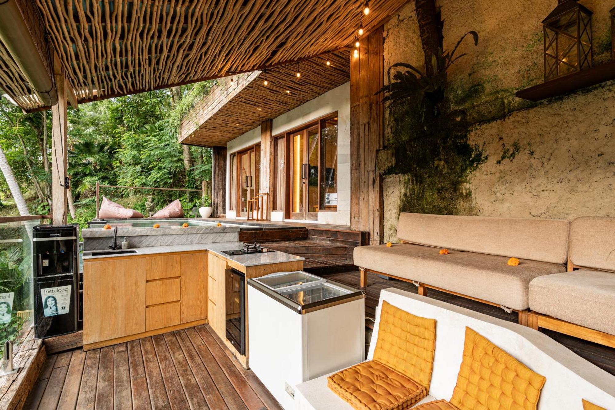 Ubud Riverside Villa Esterno foto